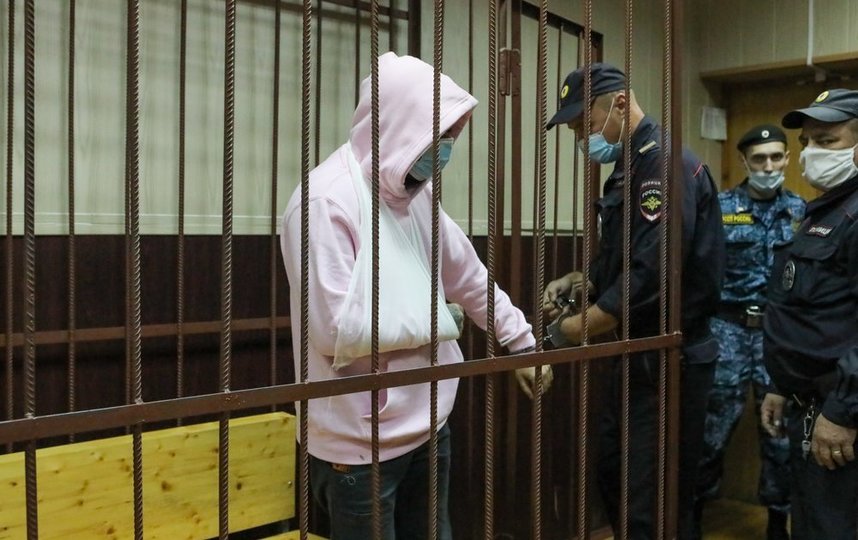 Избрание меры пресечения рэперу Эльмину Гулиеву, сбившего на внедорожнике трех человек в центре Москвы. Фото АГН "Москва" | Сандурская Софья