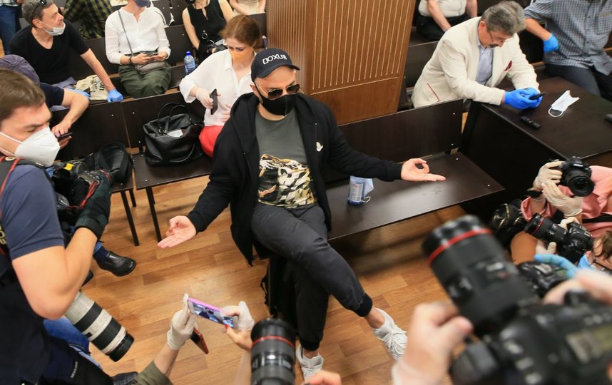 Кирилл Серебренников в зале суда. Фото Василий Кузьмичёнок