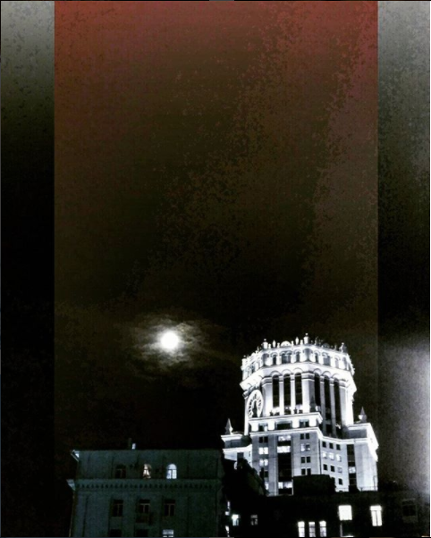 Суперлуние в России, Москва. Фото Скриншот instagram.com/frenkytlen/?hl=ru