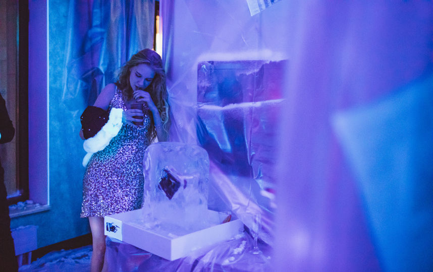 Пять тысяч гостей и сотни актёров заняли семиэтажную гостиницу: там оживили затонувший "Титаник". Фото AfterHalloween, Предоставлено организаторами