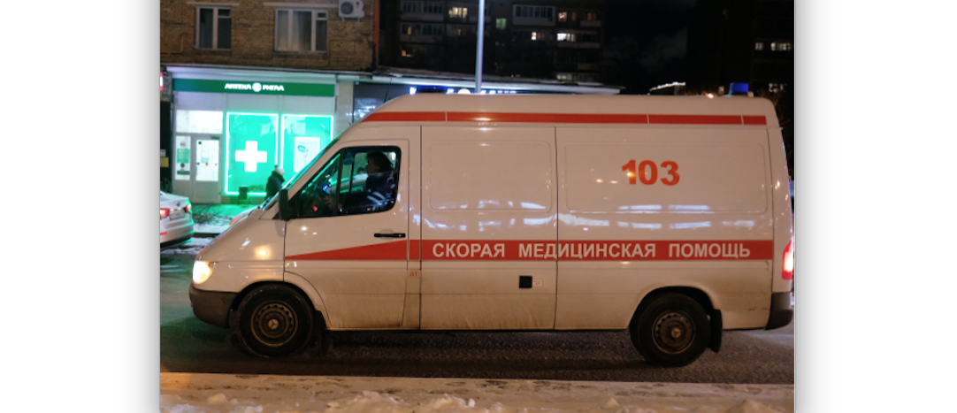 Три человека пострадали в ДТП со скорой в центре Москвы