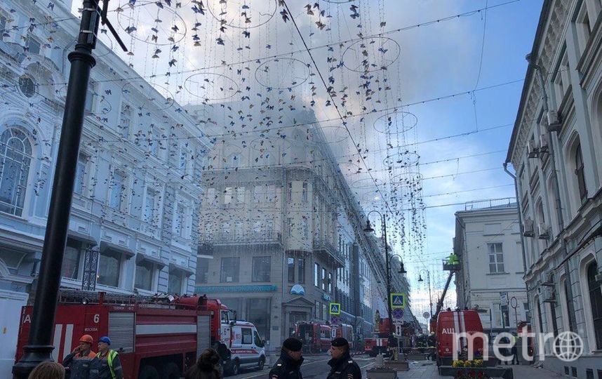 Пожар в центре Москвы. Фото Маргарита Лемешко, "Metro"