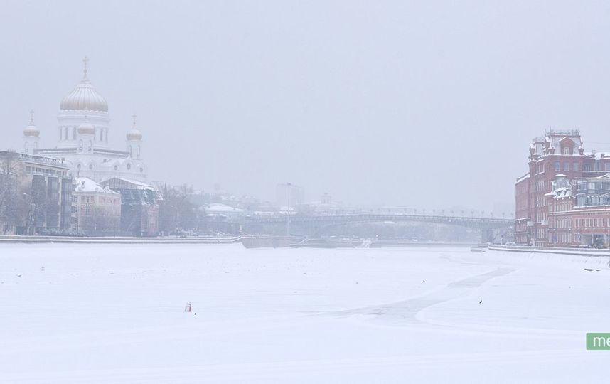 В МЧС предупредили о мокром снеге и гололёде в московском регионе