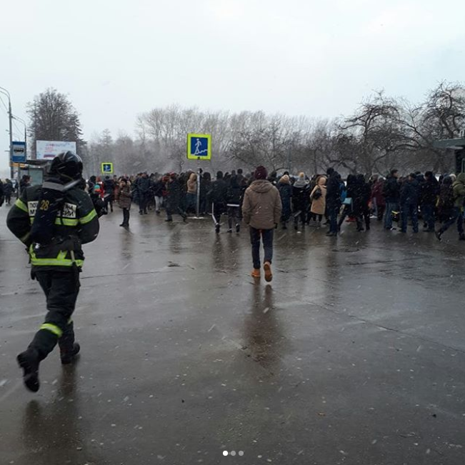 В Москве автобус съехал в подземный переход, есть погибшие