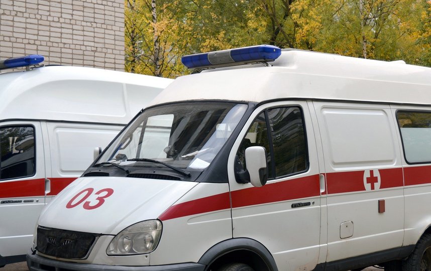 В Москве автомобиль сбил девочку на пешеходном переходе