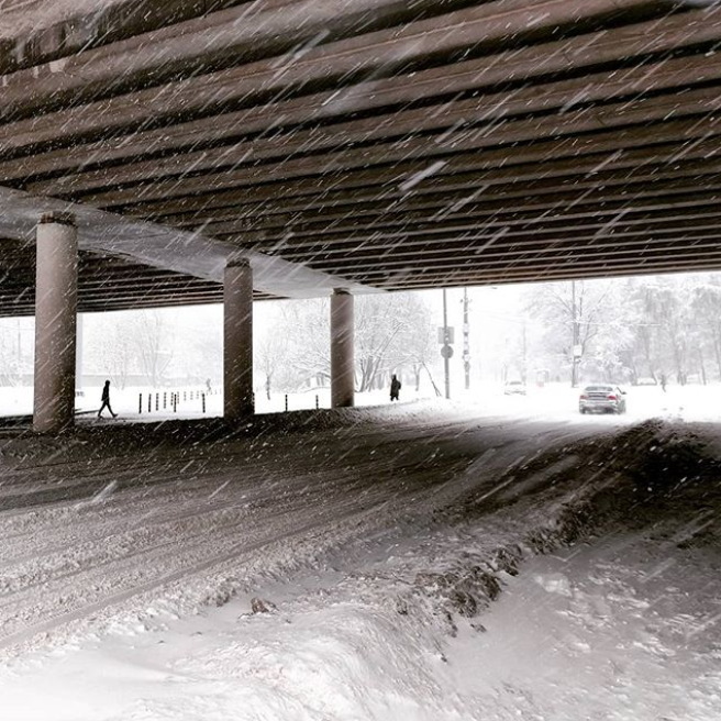 Заснеженная Москва. Фото Instagram @blumberbelk