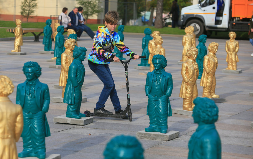 Экспонаты приехали в Москву из Германии. Фото Василий Кузьмичёнок