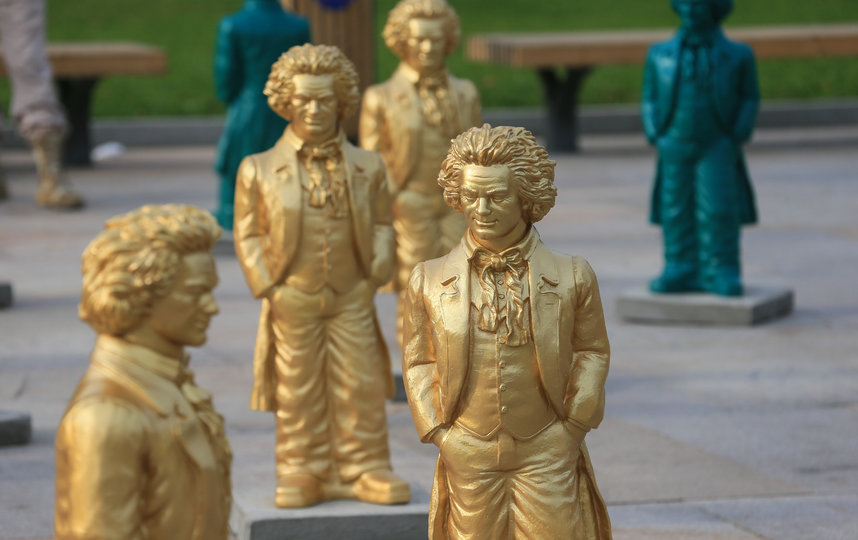 Экспонаты приехали в Москву из Германии. Фото Василий Кузьмичёнок