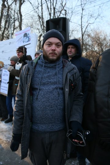 Руководитель общественной организации "Отцы России" и организатор мероприятия Ринат Абдулхаков. Фото Василий Кузьмичёнок