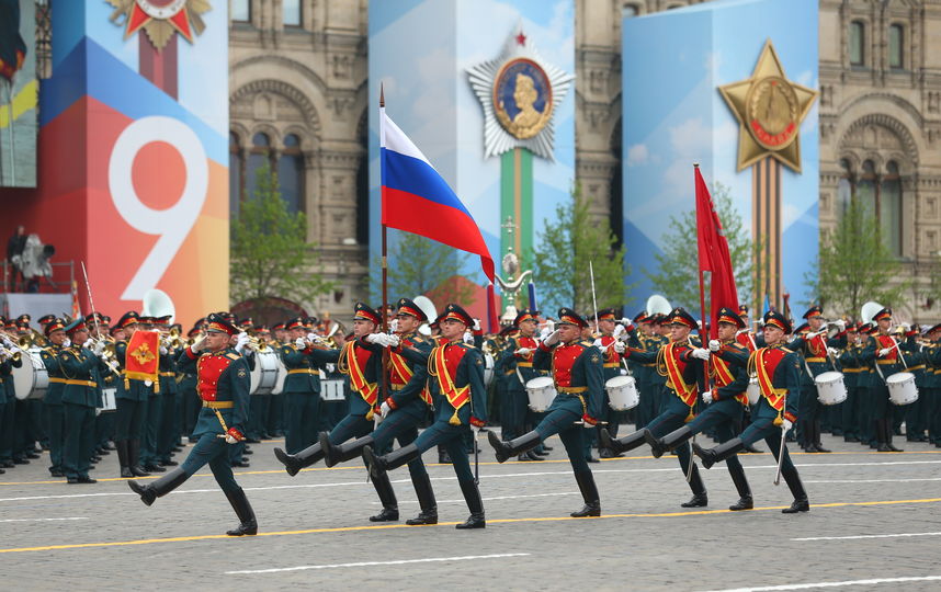 Парад Победы 9 мая на Красной площади традиционно вызывает большой интерес. Фото Василий Кузьмичёнок