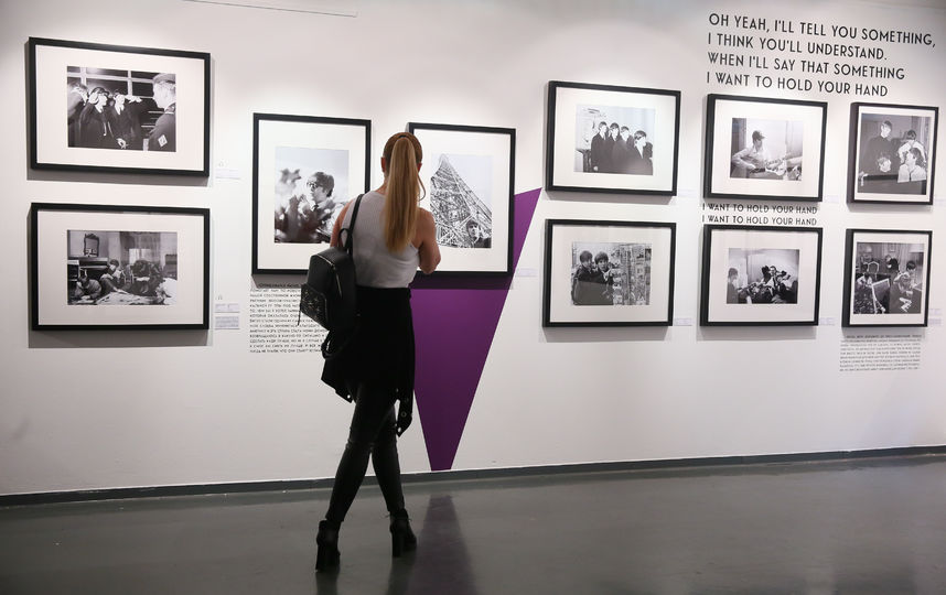 Гарри Бенсон фотограф выставка в Москве. Фотограф выставка в Москве. Выставка фоторабот Бавыкина Мария. Биржа фотограф выставка Москва.