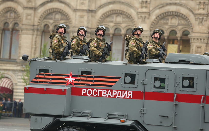 Бронетехника на Параде Победы в Москве. Фото Василий Кузьмичёнок