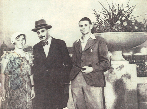 Герберт Уэллс в гостях у Бетти Глан. Фото предоставлено пресс-службой парка Горького