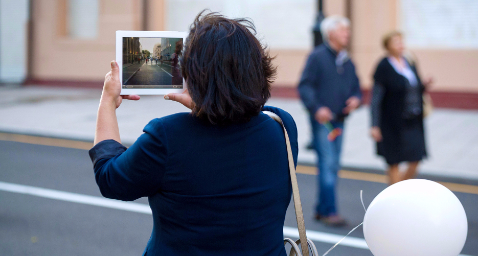 В Москве появился виртуальный Лев Толстой. Фото mos.ru