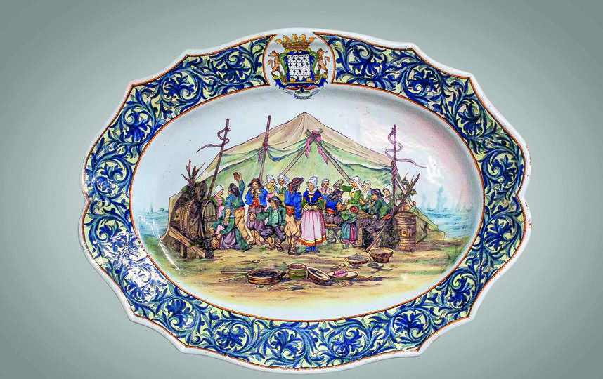 Кемперский фаянс. Фото предоставлено пресс-службой КВЦ "Сокольники"