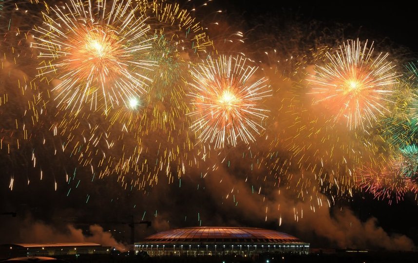 Салют в Москве. Фото АГН "Москва"/Александр Авилов и Сергей Киселёв
