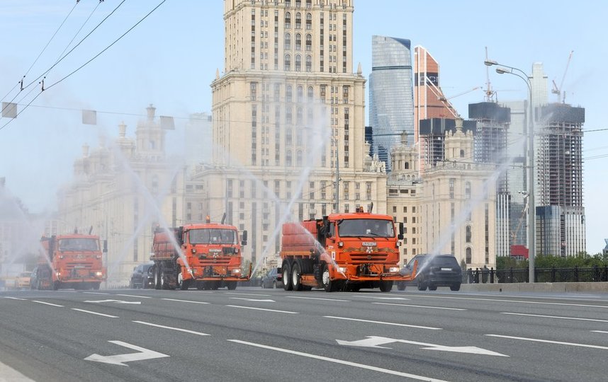 В Москве прошла восьмая масштабная дезинфекция. Фото АГН "Москва" | Никеричев Андрей