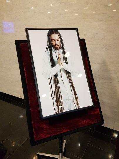 Люди на церемонии прощания с Децлом. Фото Василий Кузьмичёнок