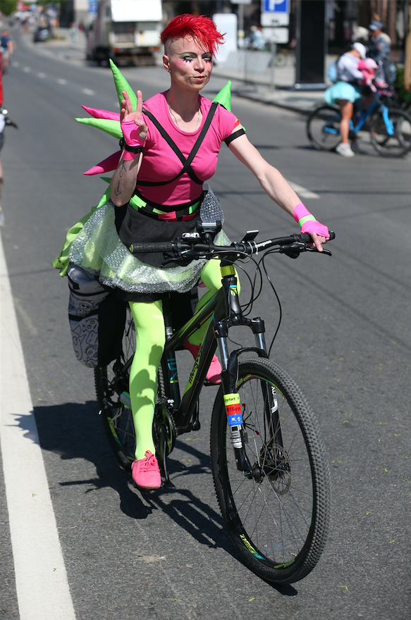 В столице начался первый весенний московский велофестиваль. Фото Василий Кузьмичёнок