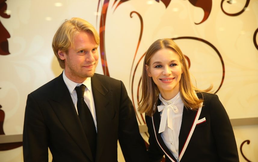 Награду за Кирилла Серебренникова получил продюсер фильма "Лето" Илья Стюарт. Фото Василий Кузьмичёнок