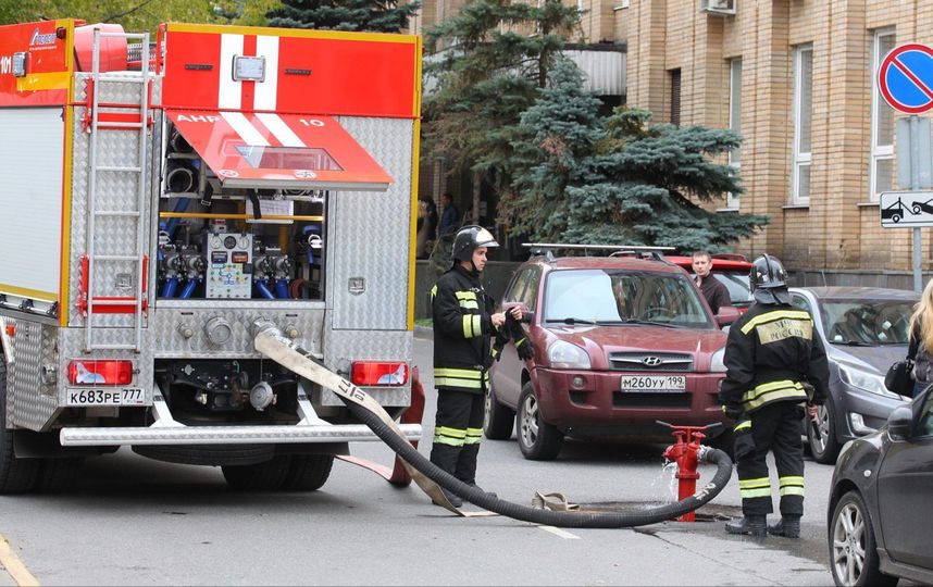 Пожар в НИИ. Фото Василий Кузьмичёнок