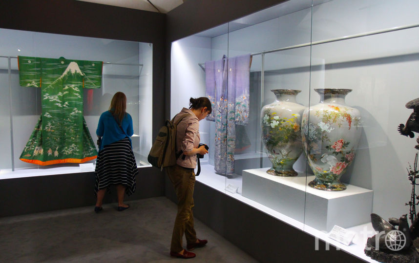 Уникальная коллекция японских сокровищ XIX века. Фото Василий Кузьмичёнок, "Metro"