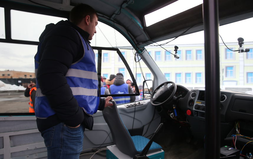 В Подмосковье прошли первые в России зимние испытания беспилотных автомобилей. Фото Василий Кузьмичёнок