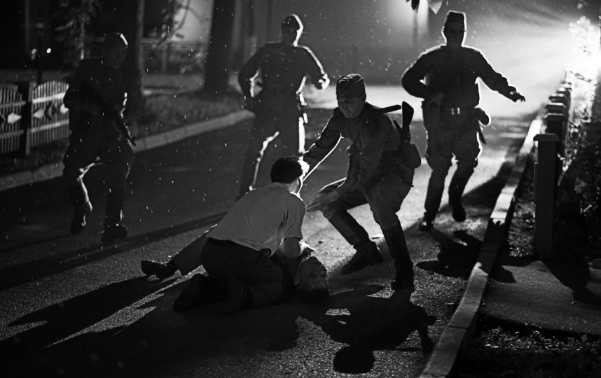 Кадр из фильма "Дорогие товарищи!". Фото "Дисней студиос"