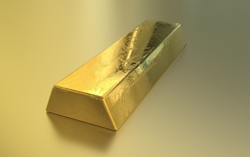 В Шереметьево начали расследование после обнаружения золотых слитков на дороге