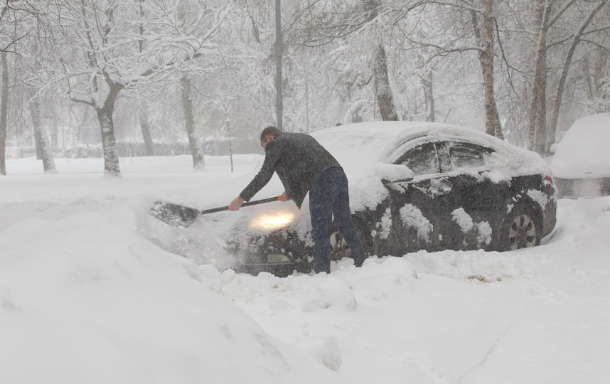 Снегопад в Москве. Фото Василий Кузьмичёнок