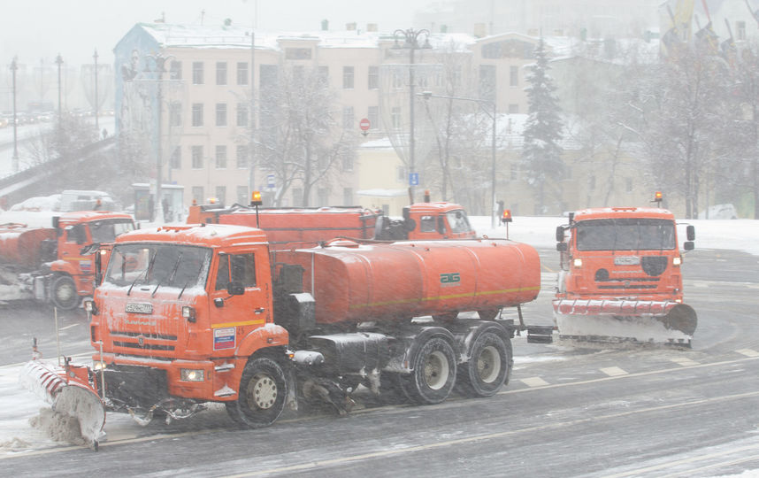 Снегопад в Москве. Фото Василий Кузьмичёнок