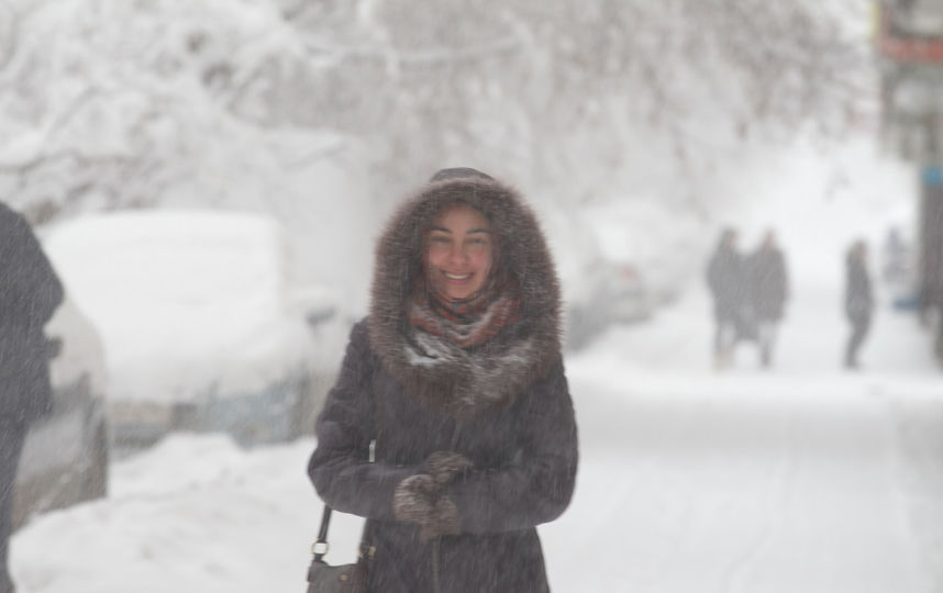 Снегопад в Москве. Фото Василий Кузьмичёнок