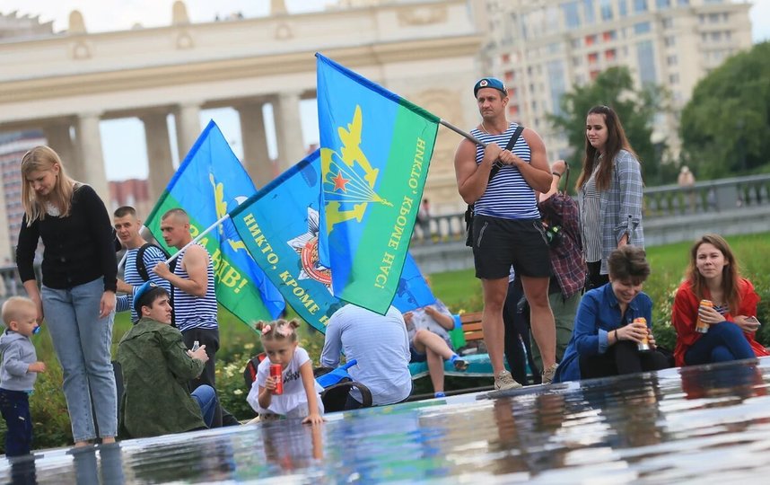 В столице подрались десантники и росгвардейцы