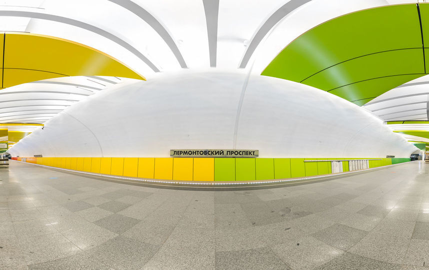 В столичном метрополитене открылась фотовыставка панорам новых станций. Фото