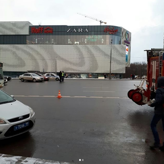 Кадры с места ДТП, где автобус въехал в подземный переход в Москве. Фото Instagram/ anatoliy_antonov