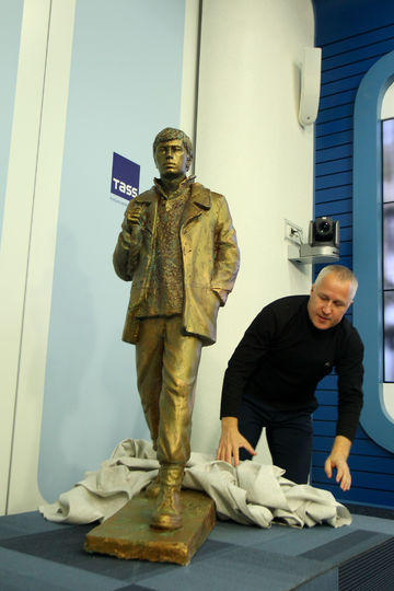 Макет памятника Сергею Бодрову-младшему. Фото Василий Кузьмичёнок