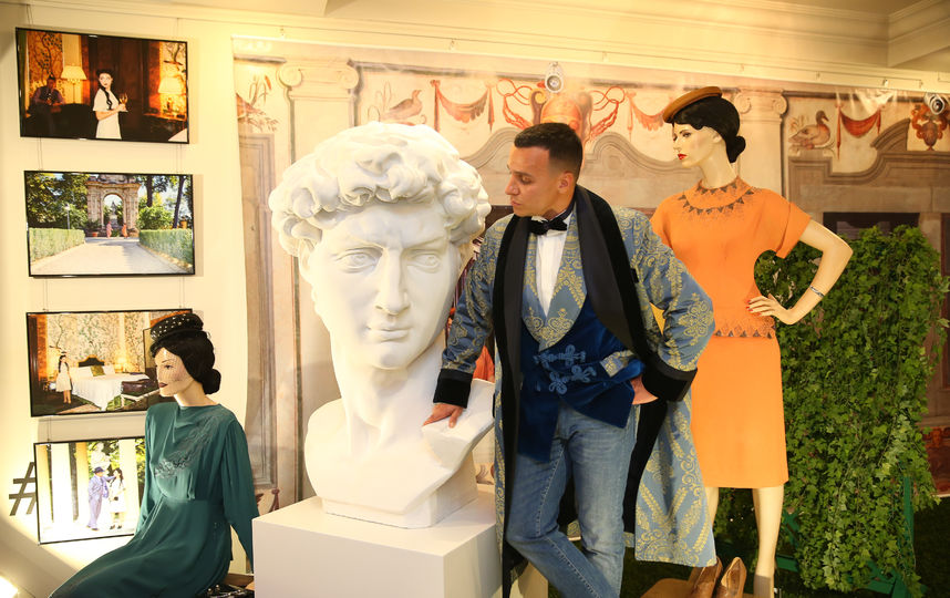 Залы "Музея моды" в Гостином Дворе преобразились. Фото Василий Кузьмичёнок