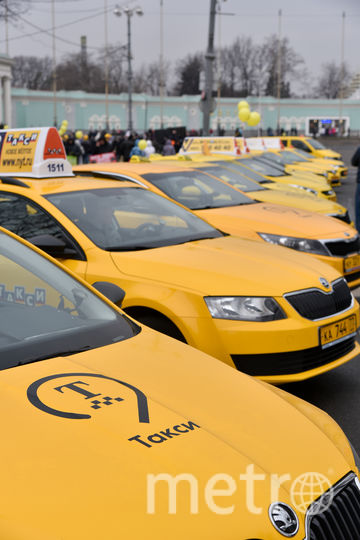 Такси. Фото Василий Кузьмичёнок, "Metro"