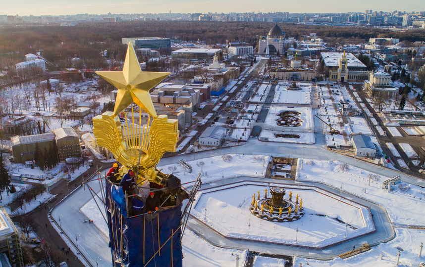 31 метр составляет высота шпиля Центрального павильона. Фото предоставлены пресс-службой ВДНХ | mos.ru