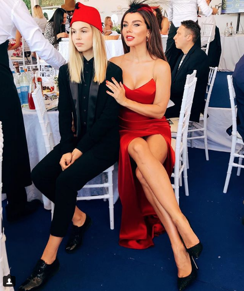 Певица Анна Седокова. Фото Скриншот instagram.com/annasedokova/?hl=ru