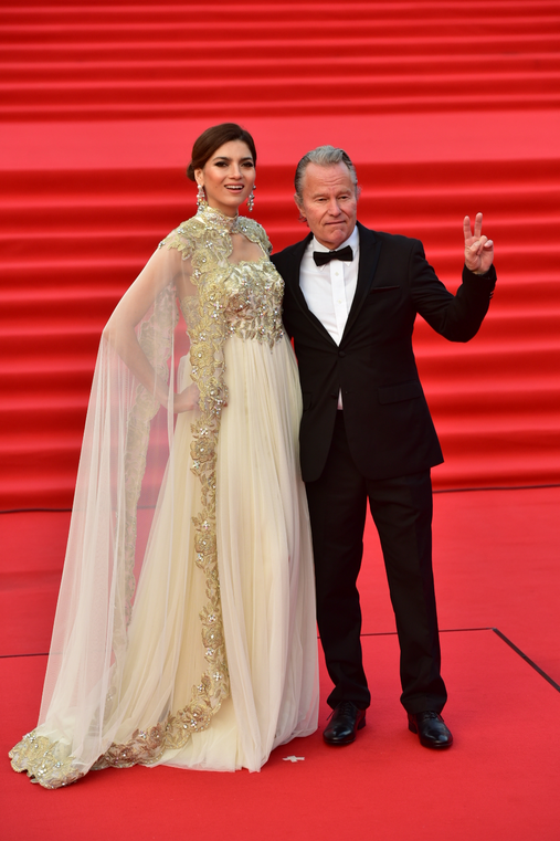 Звёзды удивили нарядами на открытии ММКФ–2018. Фото Василий Кузьмичёнок