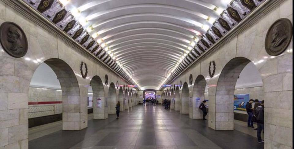 Петербуржец позвонил в полицию с обещанием снова взорвать "Технологический институт"