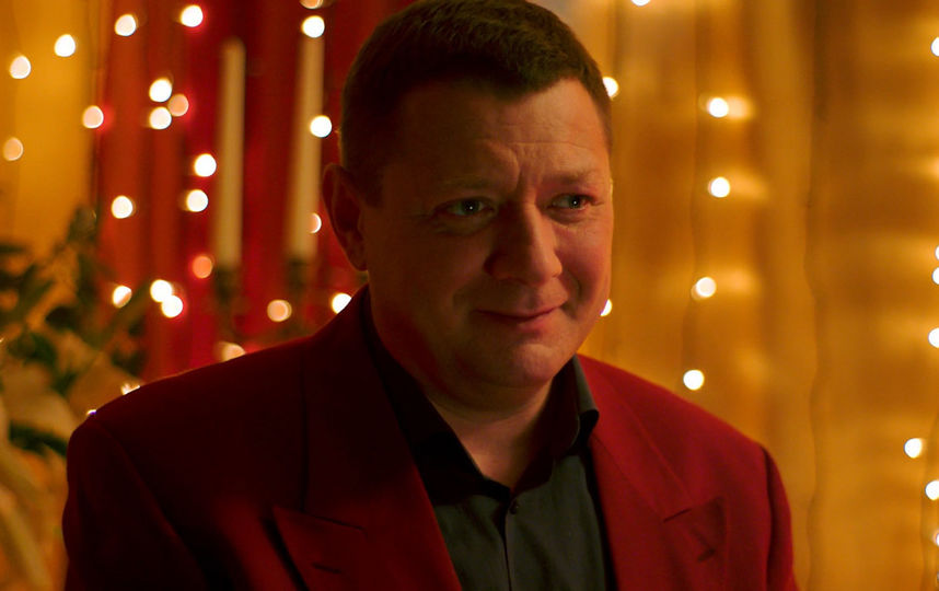 Ян Цапник в сериале "90-е. Весело и громко". Фото Предоставлено организаторами