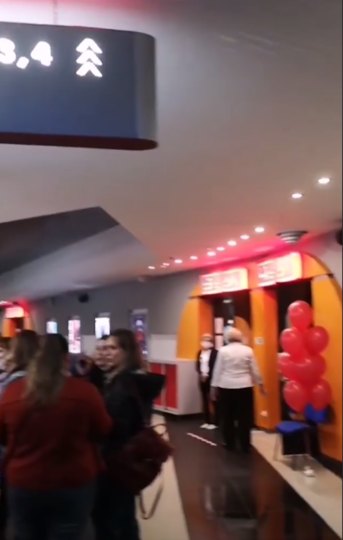 Первые сеансы прошли в ночь на 12 сентября. Фото скриншот сторис Instagram @veryzlaya