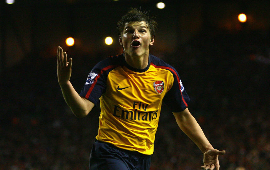 Андрей Аршавин играет за "Арсенал" и забивает четыре "Ливерпулю" на "Энфилде". Фото Getty