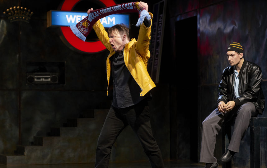 Фрагменты постановки. Фото Евгения Бабская