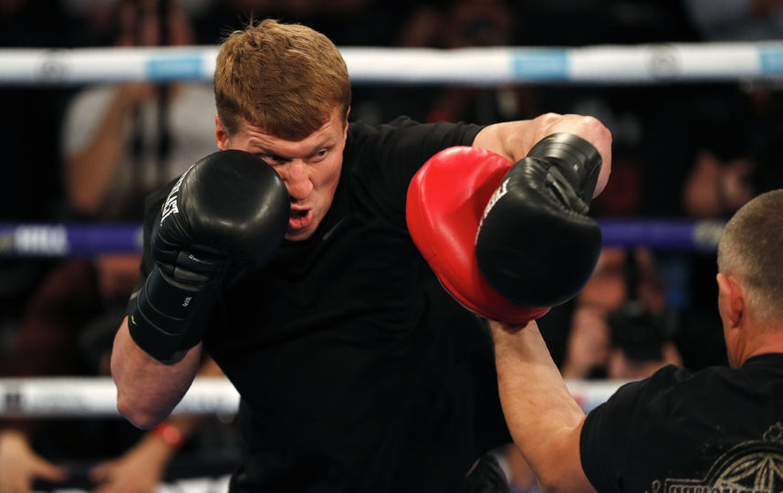 Тренировка Поветкина. Фото AFP