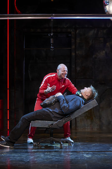 Фрагменты постановки. Фото Евгения Бабская