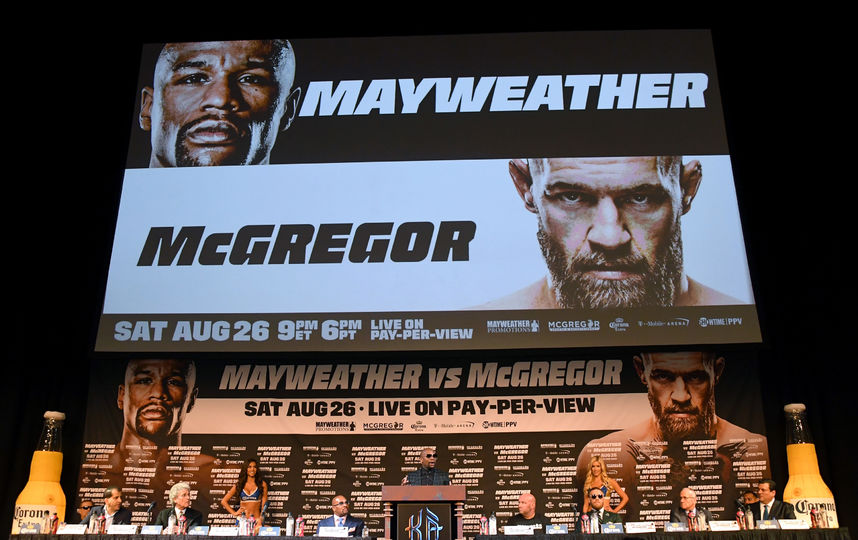 Флойд Мейвезер перед боем. Фото Getty