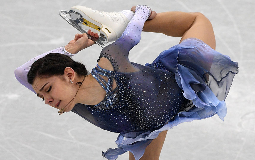 Евгений Медведева откатала короткую программу в командном турнире с мировым рекордом. Фото AFP